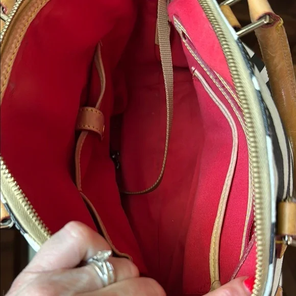 Dooney & Bourke Black and White Chevron Satchel - Picture 9 of 9